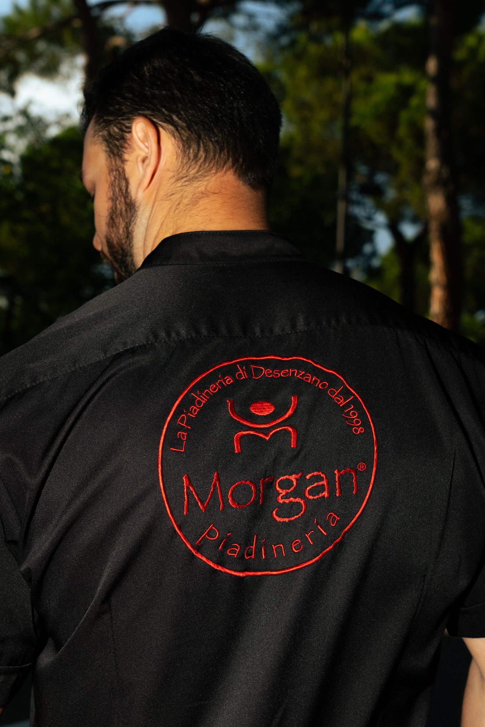 Lavorazione artigianale Morgan